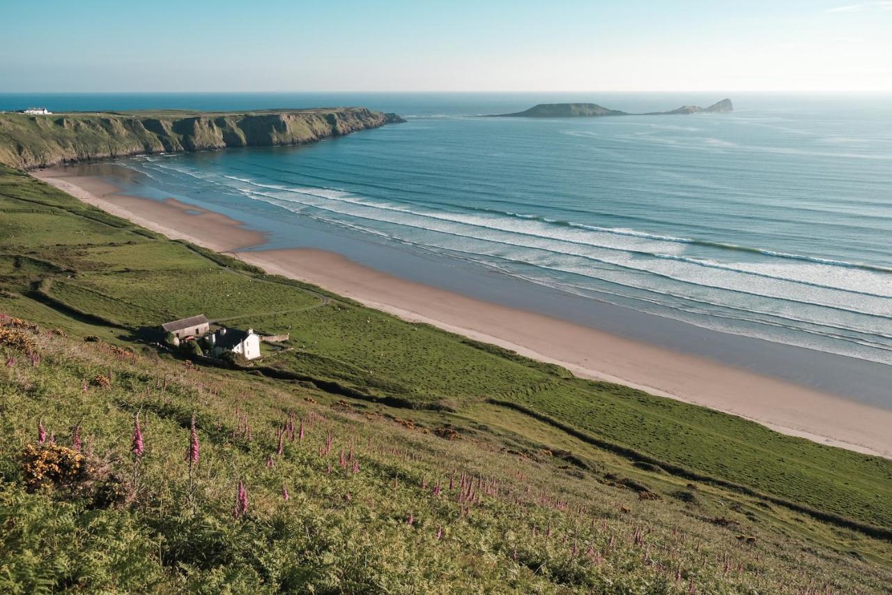 Luxury Property With Hot Tub And Sea Views Oystermouth Exterior foto